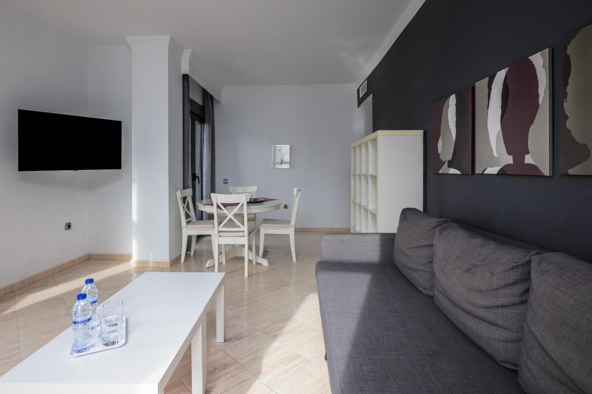 Plaza (adults Only) Hotel