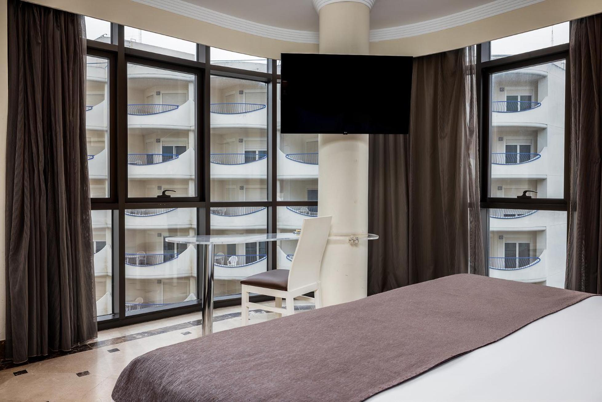 Plaza 4* Cadice