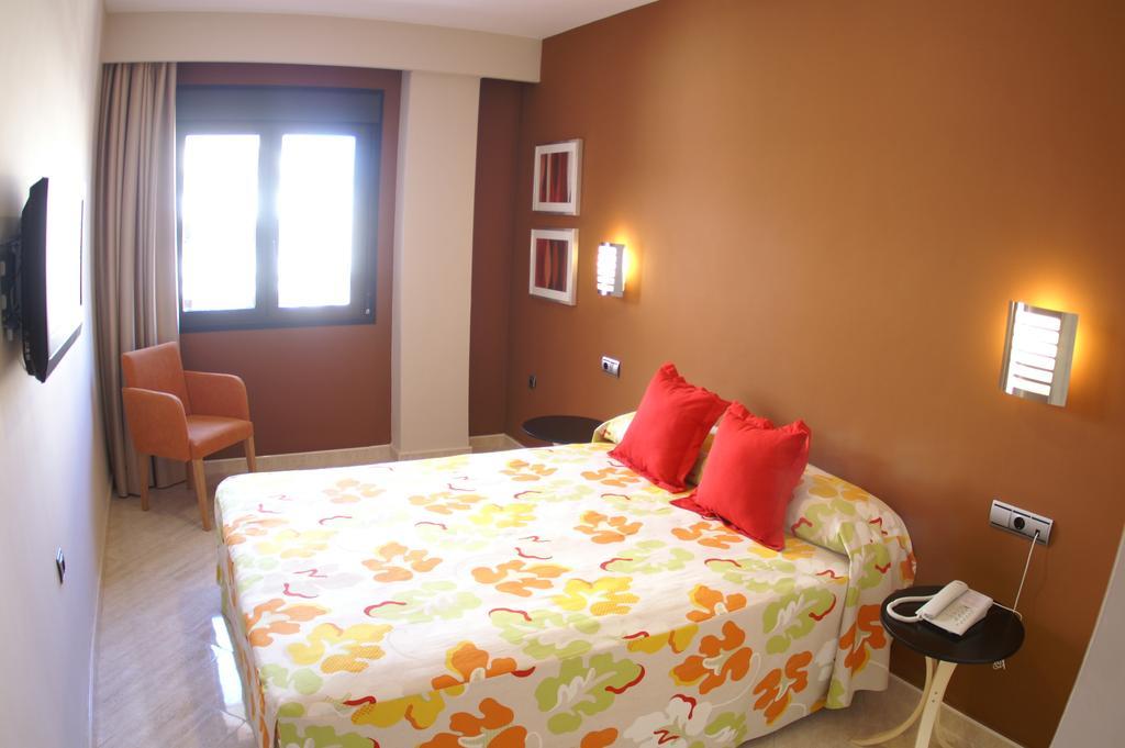 Hotel Plaza 4*