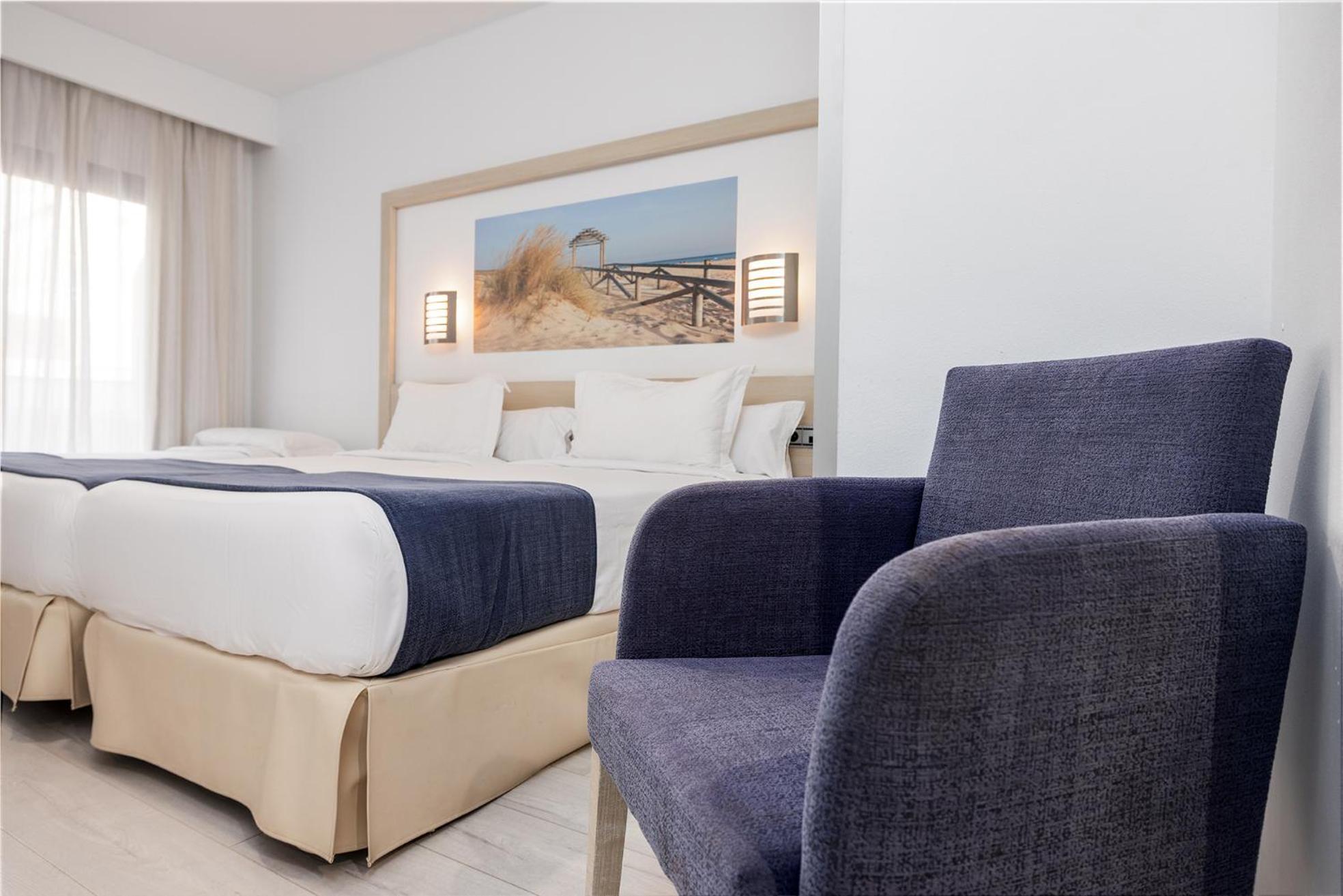 Hotel Plaza (adults Only)